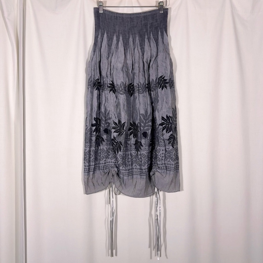 Lapis Smocked Waist Gray Midi Skirt Adjustable Hem